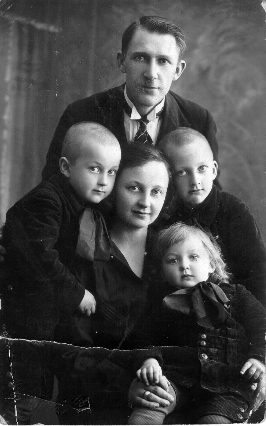 Petras Ločeris, Ločerių šeima