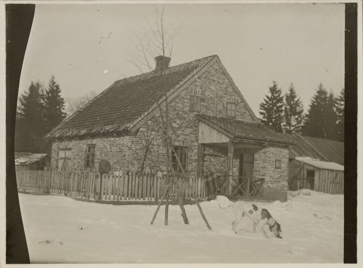 Nežinomas fotografas, Sodininko namas Obelynėje