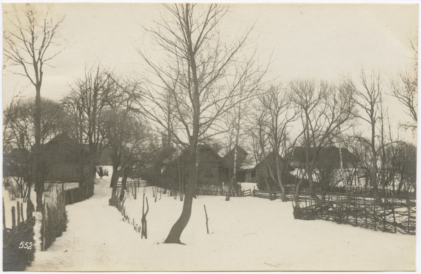 Nežinomas autorius, Gyvenvietė žiemą