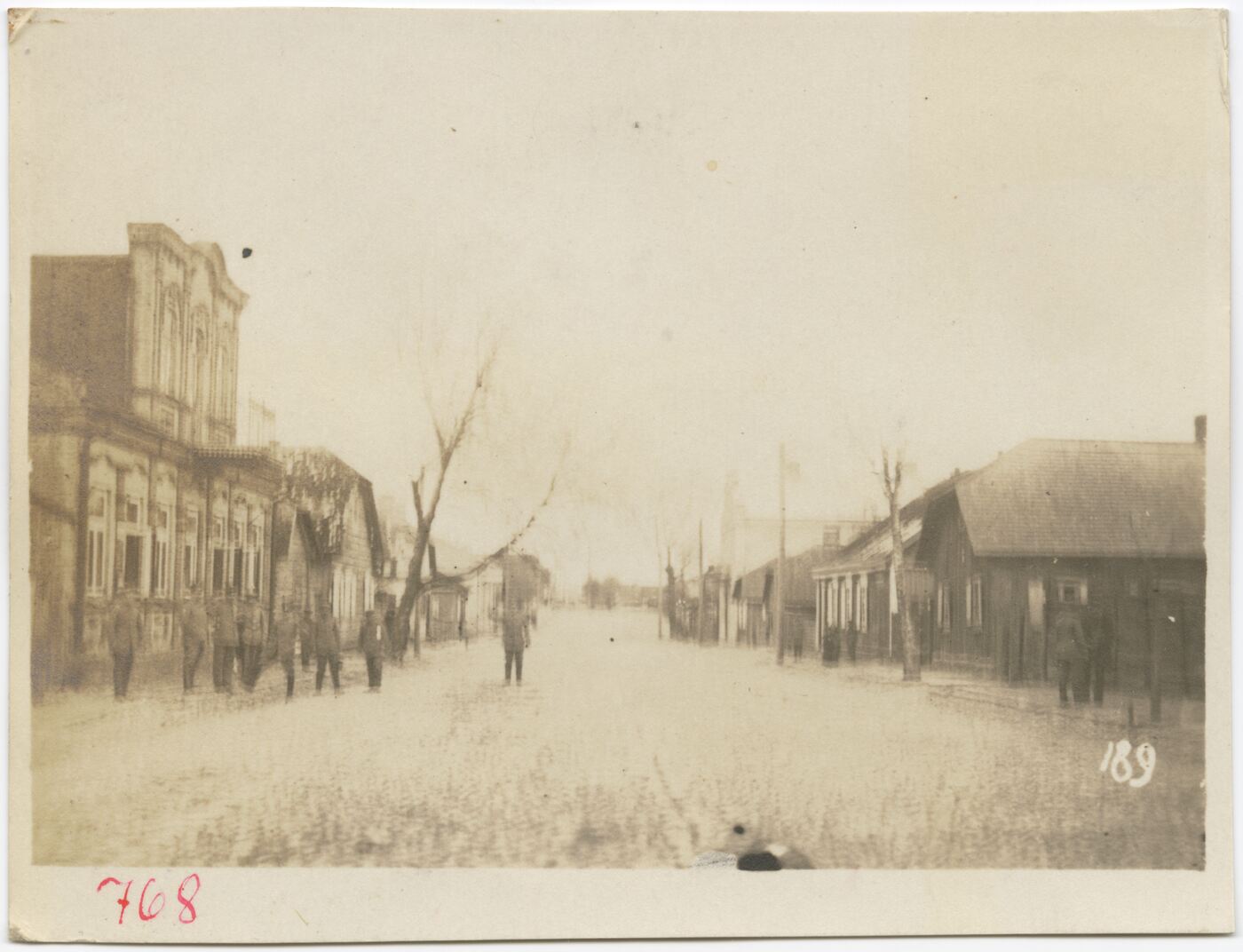 Nežinomas autorius, Panevėžio miesto gatvėje