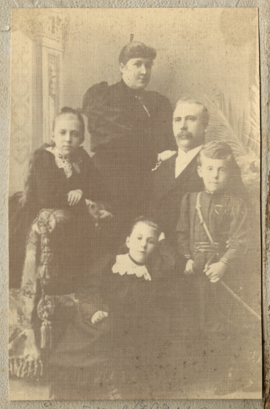 Nežinomas fotografas, Žmonių grupės portretas