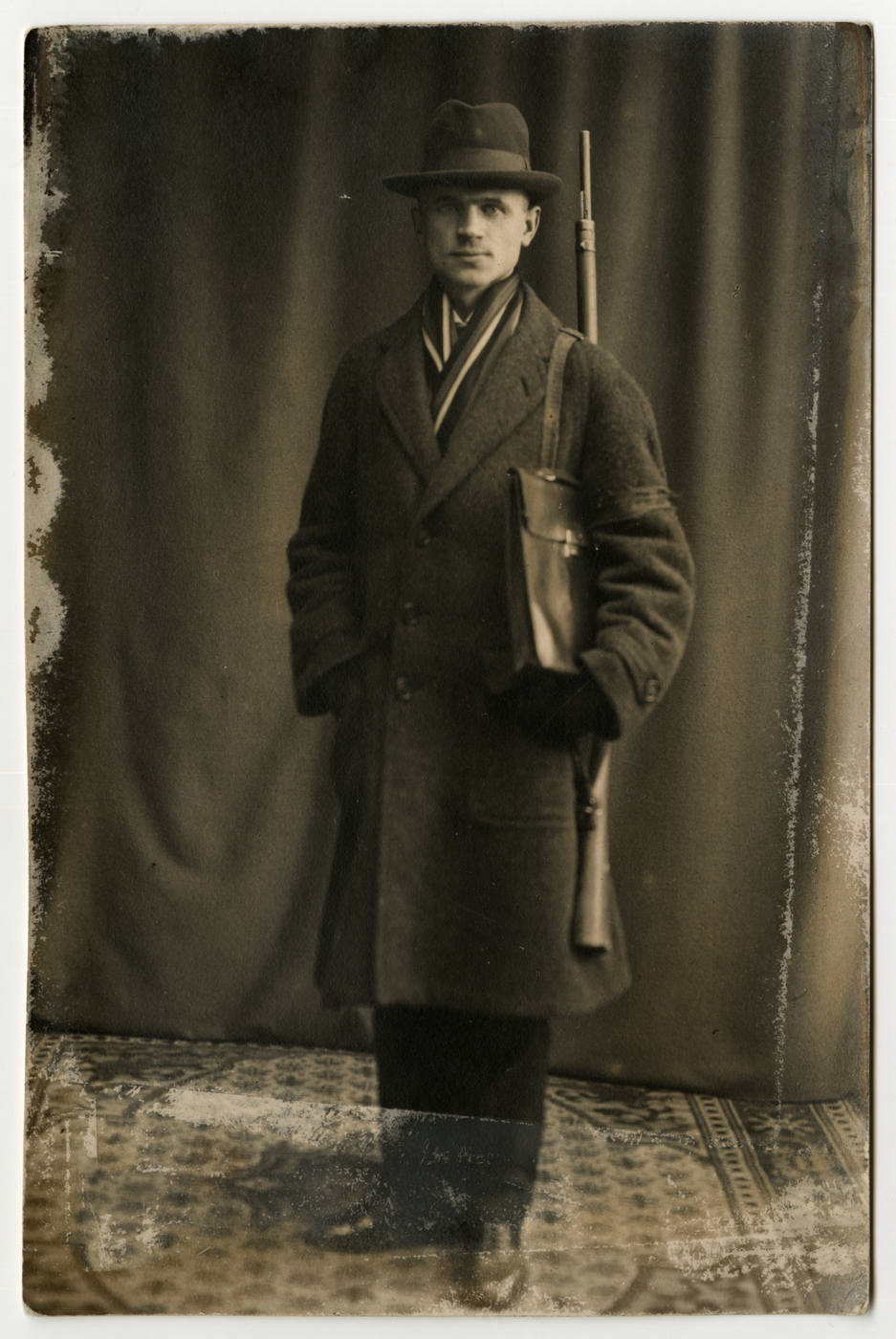 Nežinomas autorius, Aleksandras Marcinkevičius-Mantautas
