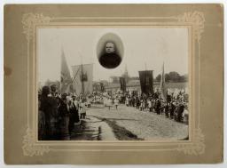 Neidentifikuota bažnytinė procesija
