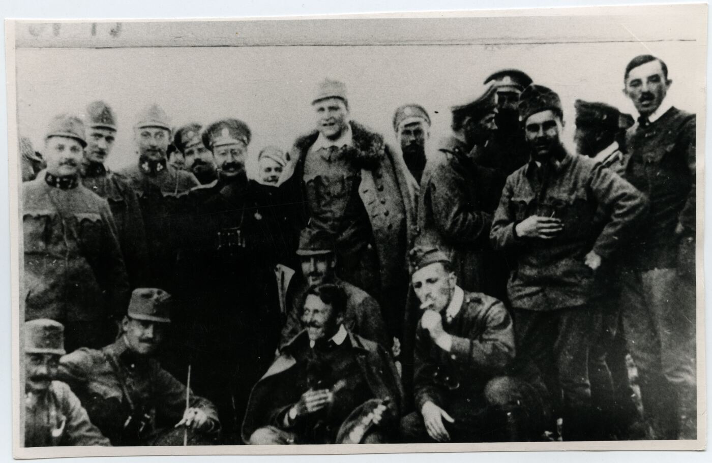 Martynas Nastopka, Broliavimasis austrų fronte