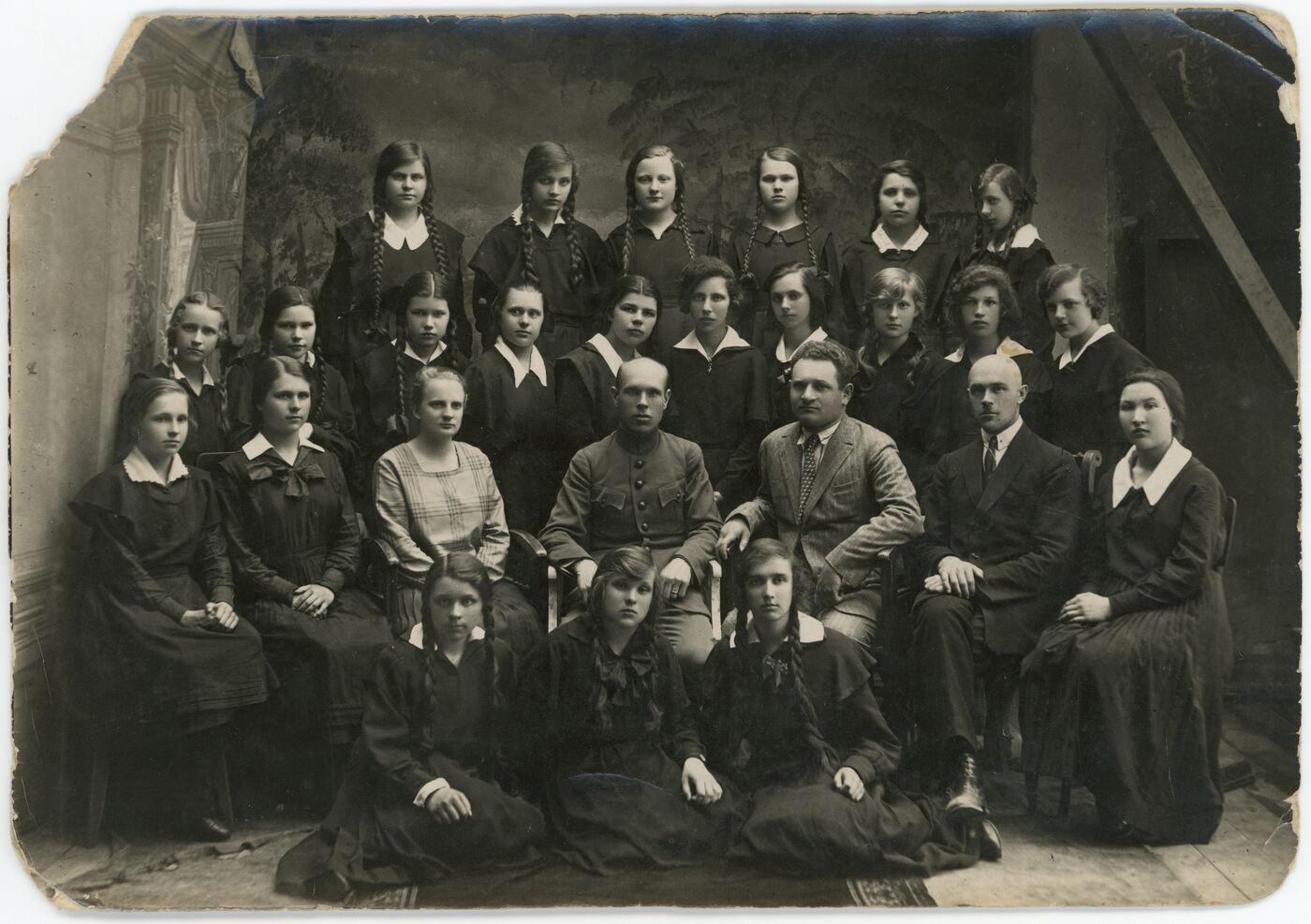 Berelis Abramovičius, Mokinių ir mokytojų portretas