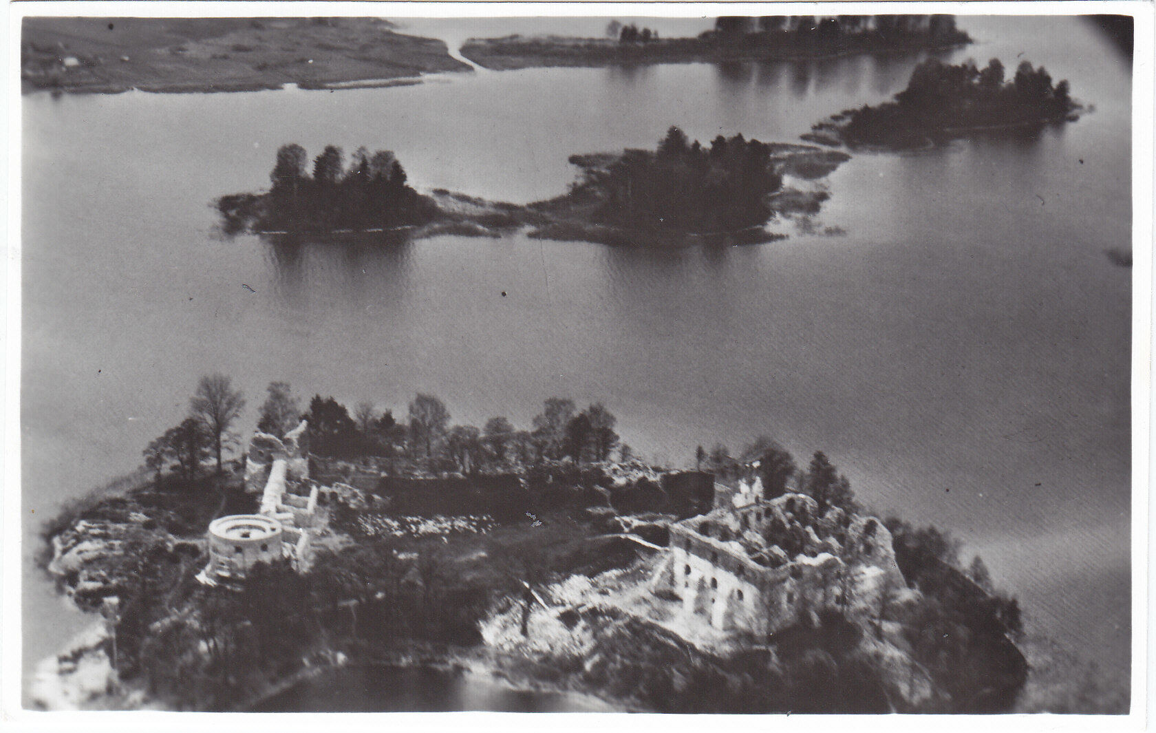 Trakų salos pilies ir ežerų apylinkių vaizdas iš lėktuvo, 1939 m.