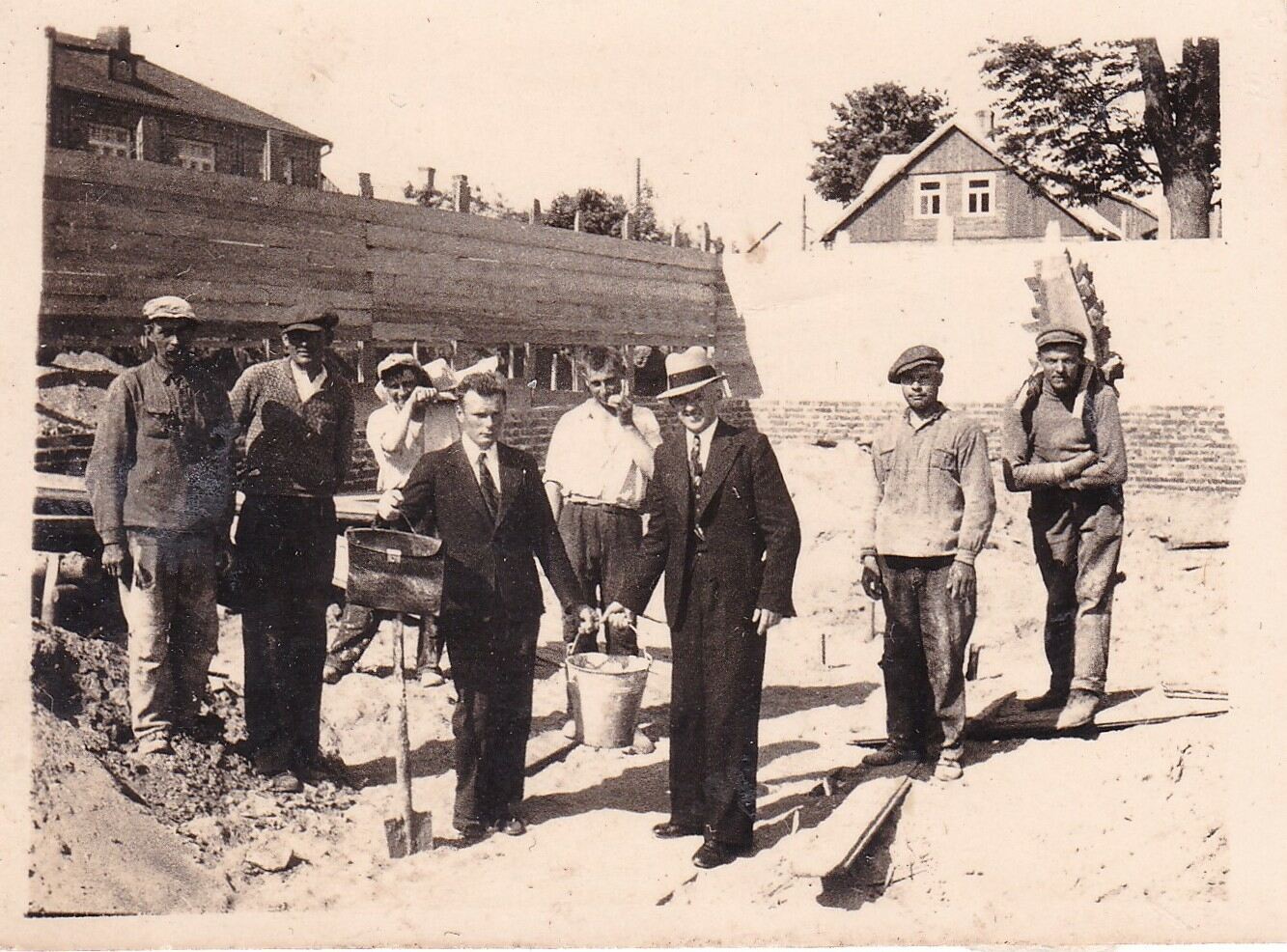 Nežinomas XX a. I p. fotografas, Tauragės pradžios mokyklos Nr.1 statybos