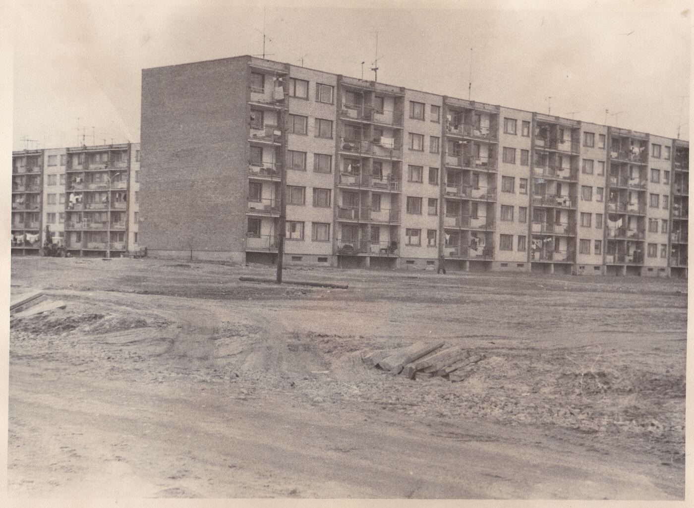 Aleksandras Morozovas, Daugiabutis D. Pundziaus gatvėje 23 Tauragėje