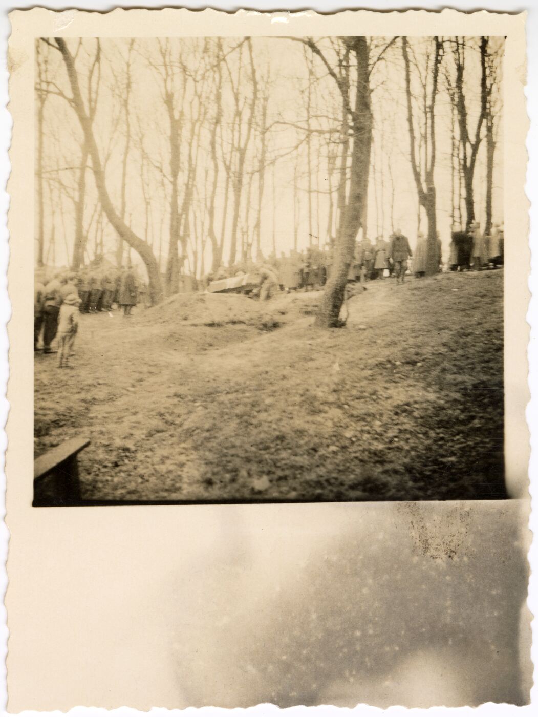Nežinomas fotografas, Vokiečių kareivių laidotuvės